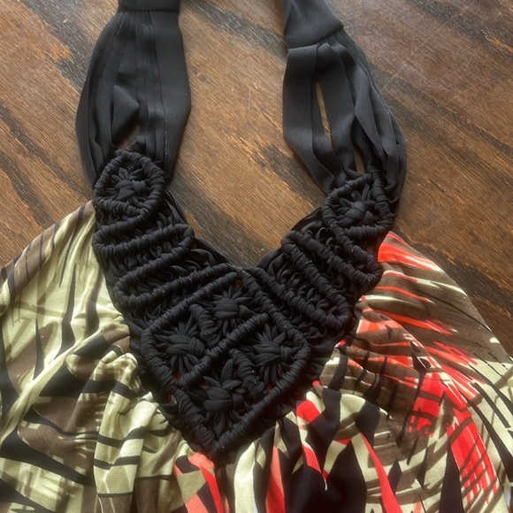 Cache halter top - Picture 2 of 3